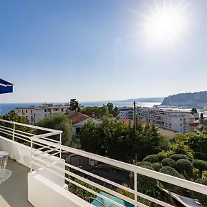 Villa Iris