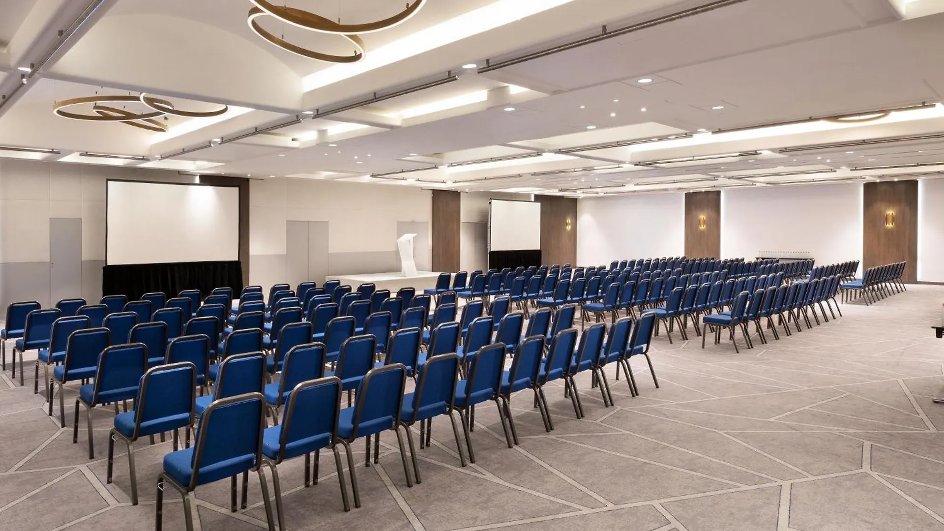 Le Meridien Ницца 4*,